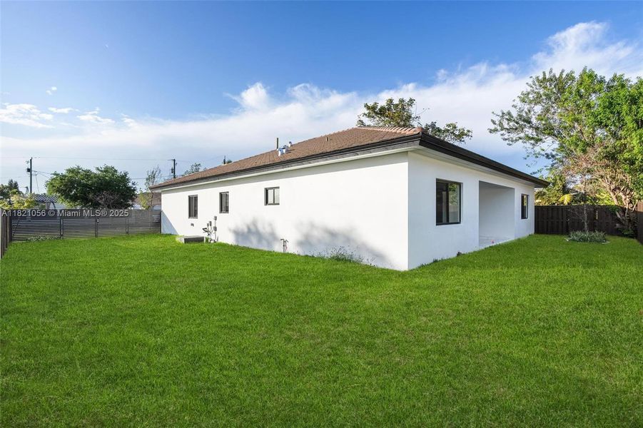 Front exterior of a new home in , Cutler Bay, FL, highlighting curb appeal (Image 17).