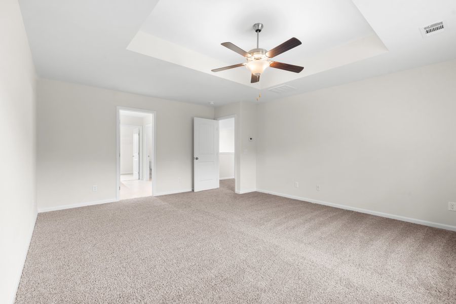 Spacious, unfurnished interior of a new home in Ramsey Landing, Rincon (Image 17).