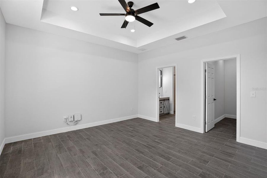 Spacious, unfurnished interior of a new home in , Lehigh Acres (Image 25). Spacious, unfurnished interior of a new home in , Lehigh Acres (Image 25).