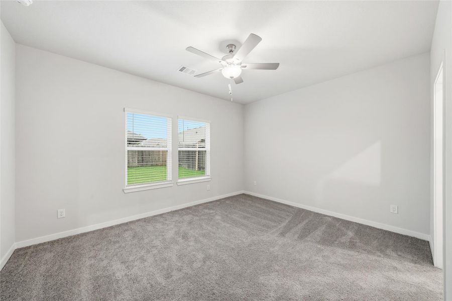 Spacious, unfurnished interior of a new home in Hunters Creek, Baytown (Image 19). Spacious, unfurnished interior of a new home in Hunters Creek, Baytown (Image 19).