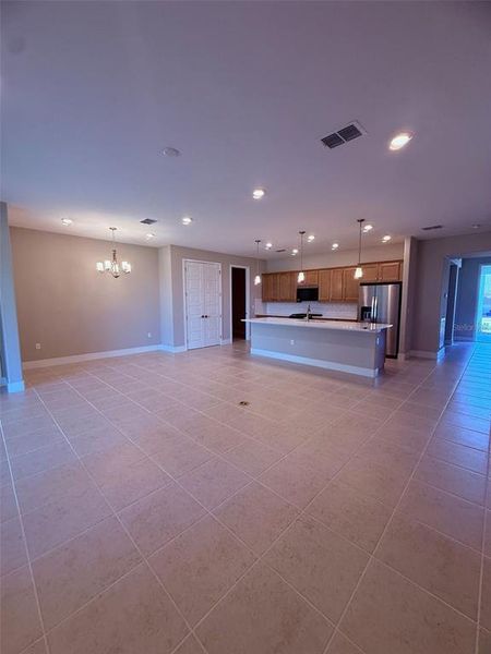 Spacious, unfurnished interior of a new home in Ocala Preserve, Ocala (Image 9). Spacious, unfurnished interior of a new home in Ocala Preserve, Ocala (Image 9).