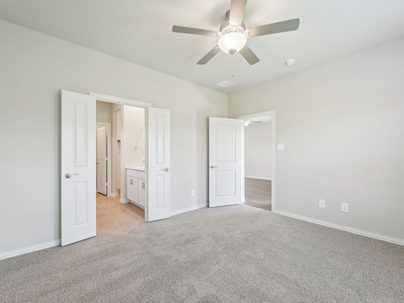 The Carlsbad floorplan with the Balanced interior package.