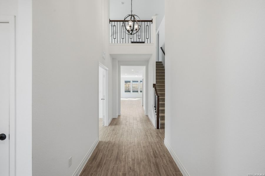 Spacious, unfurnished interior of a new home in Bison Ridge, San Antonio (Image 36). Spacious, unfurnished interior of a new home in Bison Ridge, San Antonio (Image 36).