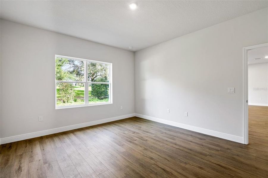Spacious, unfurnished interior of a new home in SummerCrest, Ocala (Image 30).