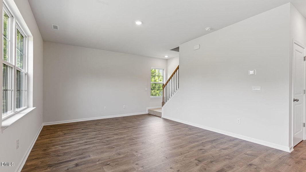 40-whistling-willow-youngsville-nc-usa-0