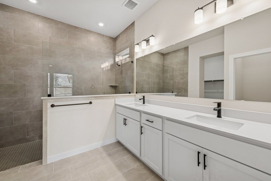 Owner's Bath Owner's Bath