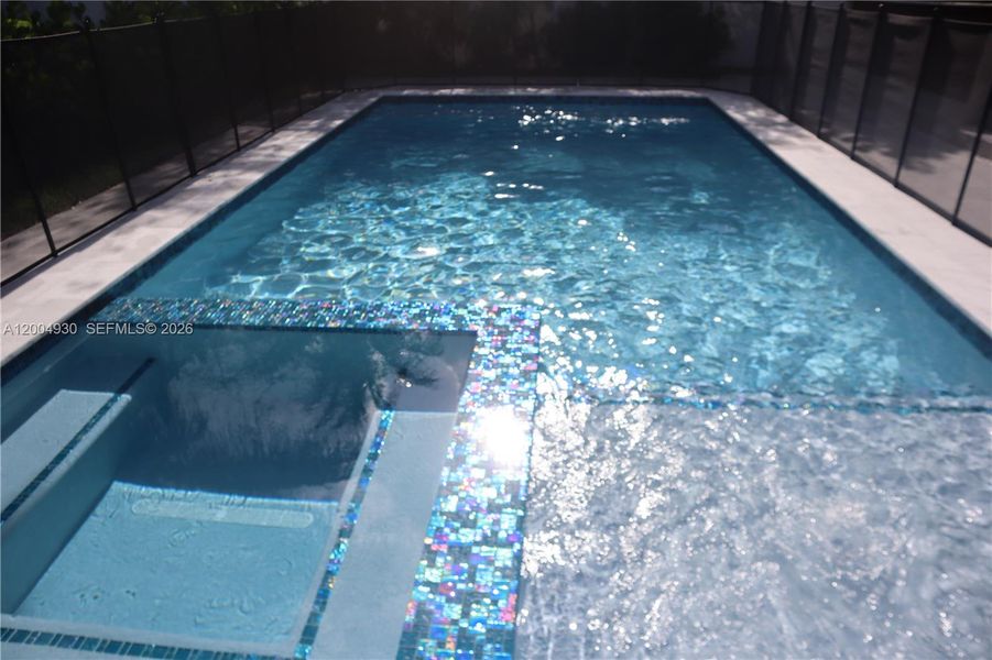 Community amenities in , Miami (Image 49).