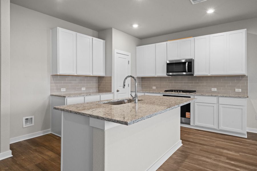 4br New Home in Cedar Creek, TX.  - Slide 9