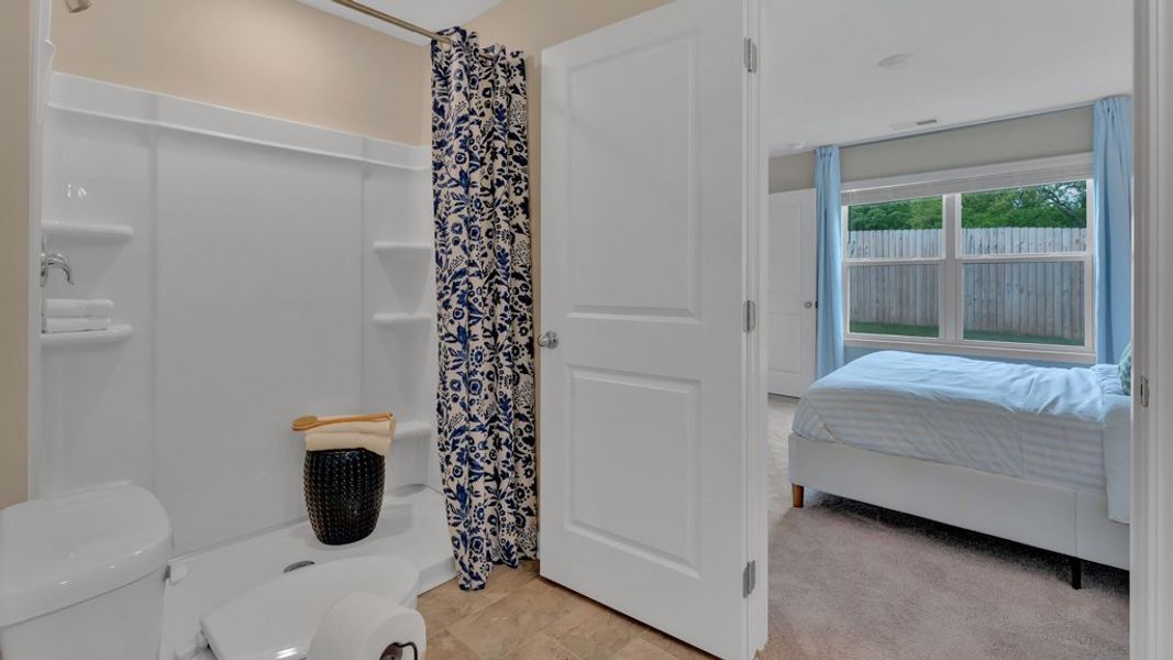 Furnished interior view inside a new home in Oak Hill, Vonore (Image 20).