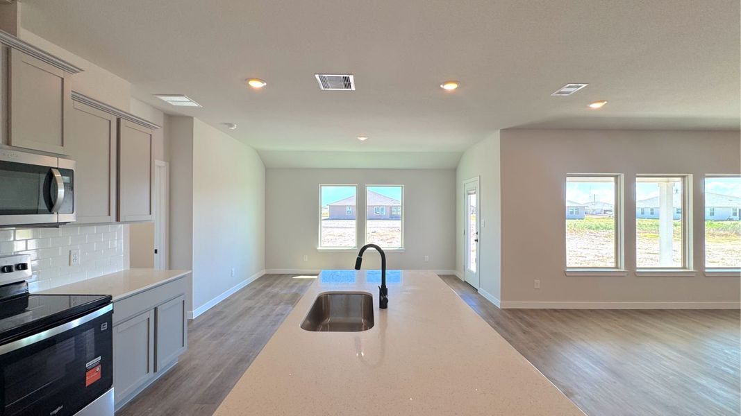 Furnished interior view inside a new home in King's Landing, Corpus Christi (Image 6).