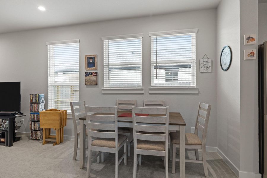 Furnished interior view inside a new home in , Iowa Colony (Image 6).