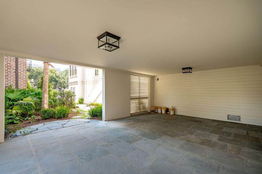 Image 70 of a home in .