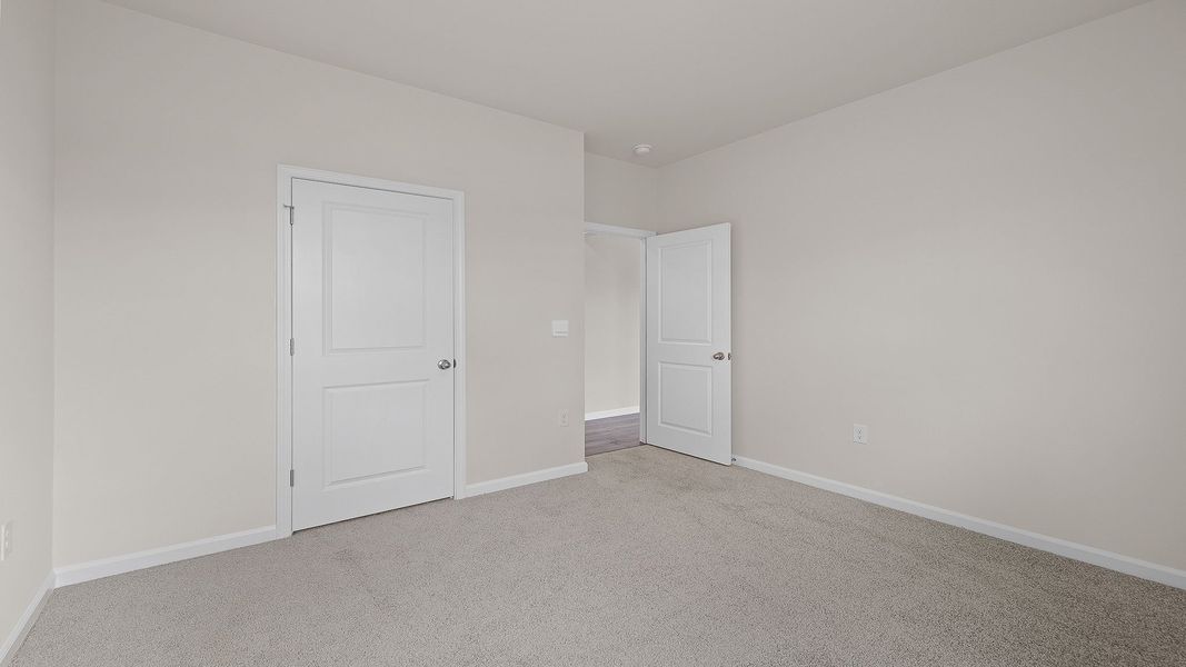 Spacious, unfurnished interior of a new home in Spring Ridge, Anderson (Image 28).