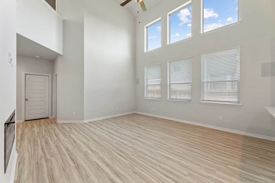 Spacious, unfurnished interior of a new home in Heartland, Heartland (Image 20). Spacious, unfurnished interior of a new home in Heartland, Heartland (Image 20).