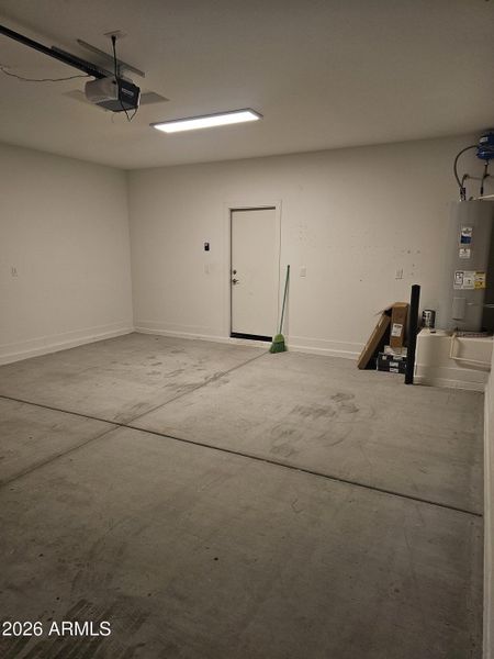 20260129_175324_resized 20260129_175324_resized