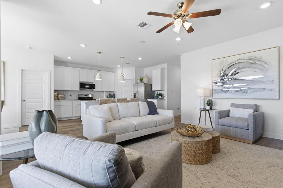 Furnished interior view inside a new home in Westland Ranch 50' Homesites, League City (Image 26).