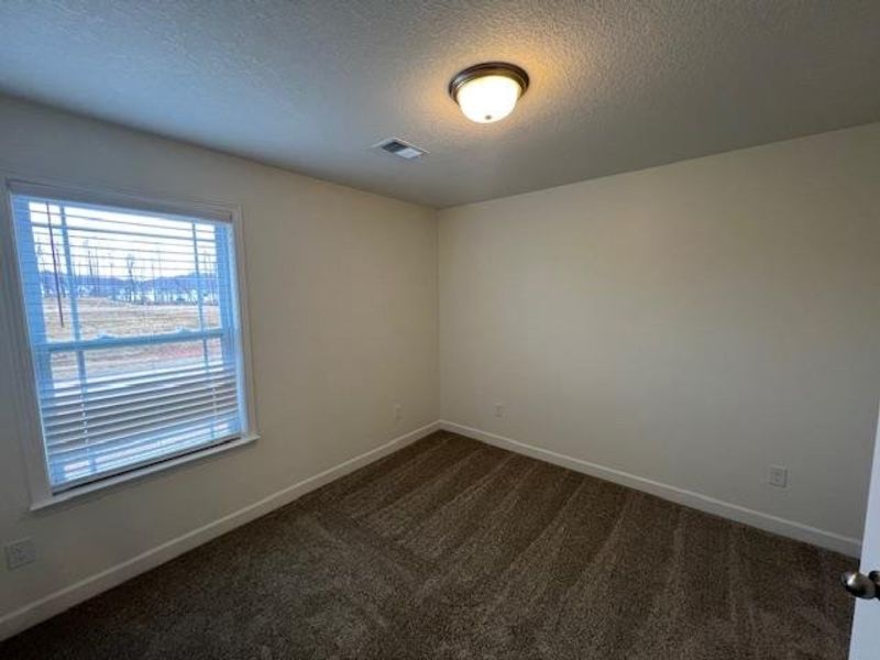 Spacious, unfurnished interior of a new home in Cleveland Meadows, Spartanburg (Image 21).