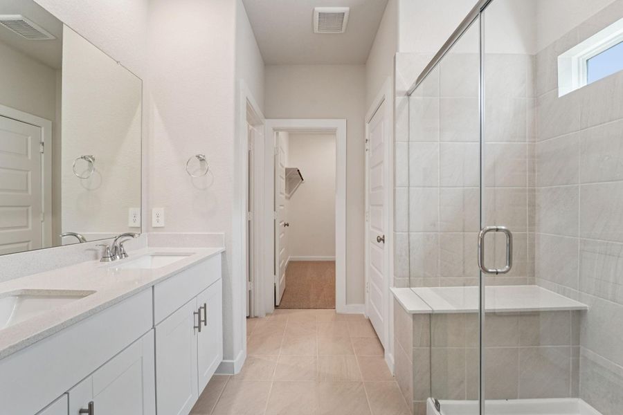 Furnished interior view inside a new home in Landing Meadows - Traditional Series, New Caney (Image 27). Furnished interior view inside a new home in Landing Meadows - Traditional Series, New Caney (Image 27).