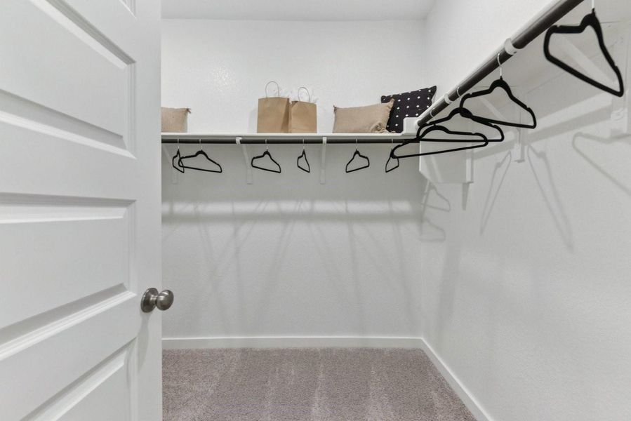 Spacious, unfurnished interior of a new home in Eastwood at Sonterra, Jarrell (Image 16). Spacious, unfurnished interior of a new home in Eastwood at Sonterra, Jarrell (Image 16).