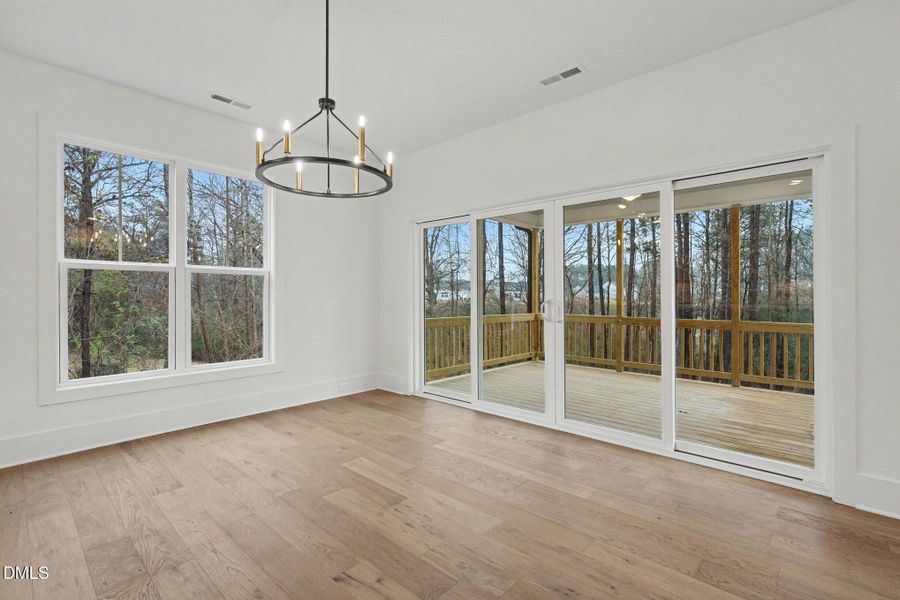 014_jam04950_470 014_jam04950_470