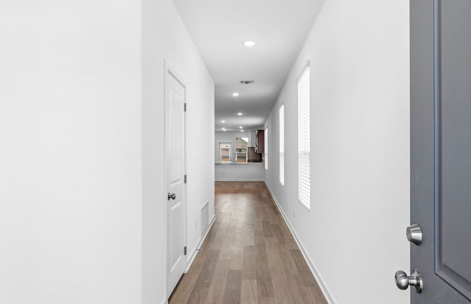 Spacious, unfurnished interior of a new home in Crosswinds, Kyle (Image 14). Spacious, unfurnished interior of a new home in Crosswinds, Kyle (Image 14).
