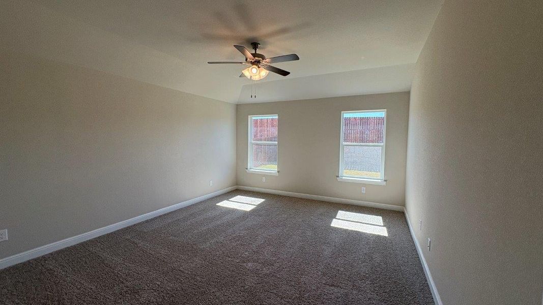 Spacious, unfurnished interior of a new home in Sandstone Estates, Granbury (Image 19). Spacious, unfurnished interior of a new home in Sandstone Estates, Granbury (Image 19).