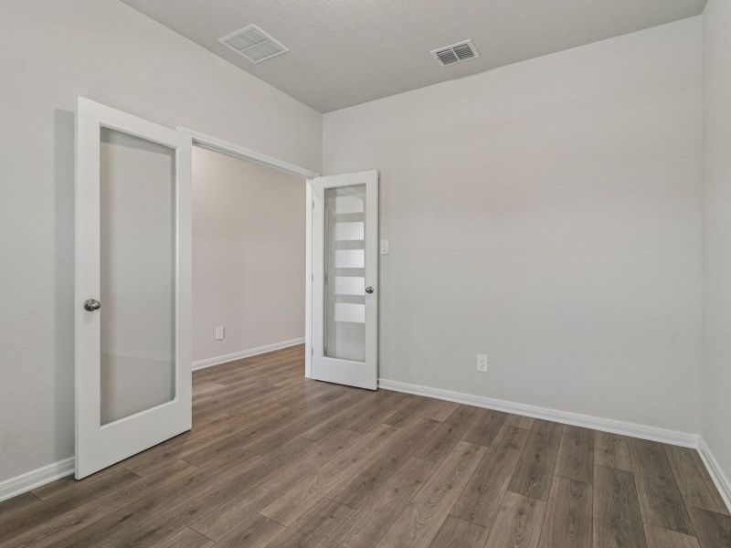 Spacious, unfurnished interior of a new home in Sagebrooke - Premier Series, San Antonio (Image 26). Spacious, unfurnished interior of a new home in Sagebrooke - Premier Series, San Antonio (Image 26).