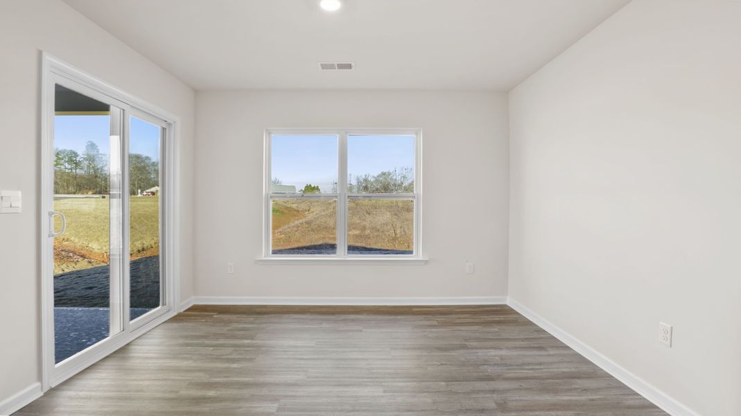 Spacious, unfurnished interior of a new home in Bentley Park, Greenwood (Image 21). Spacious, unfurnished interior of a new home in Bentley Park, Greenwood (Image 21).