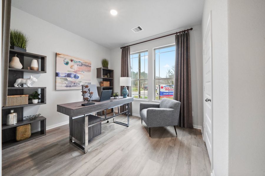 Liberty Estates Model Home - San Jacinto - Study Liberty Estates Model Home - San Jacinto - Study