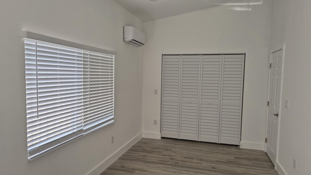 8-8f96a9ac-00fc-46b7-9f3a-c2f86b247f1d