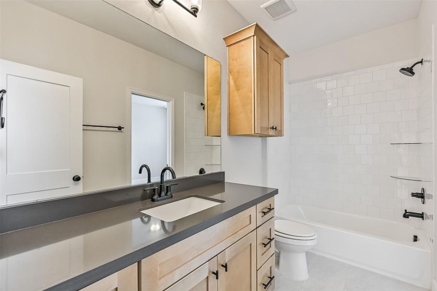 Furnished interior view inside a new home in Pearland Old Townsite, Pearland (Image 19).