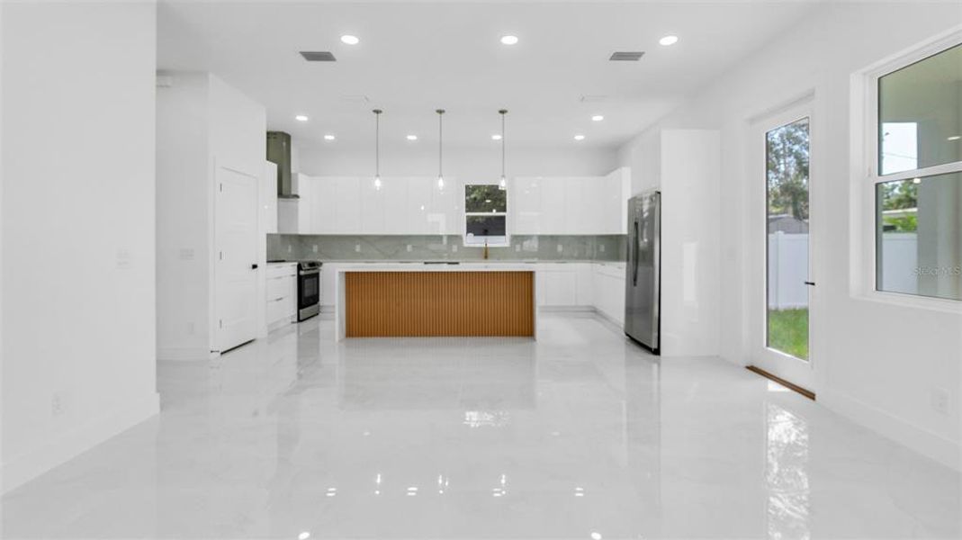 Image 37 of a home in . Image 37 of a home in .