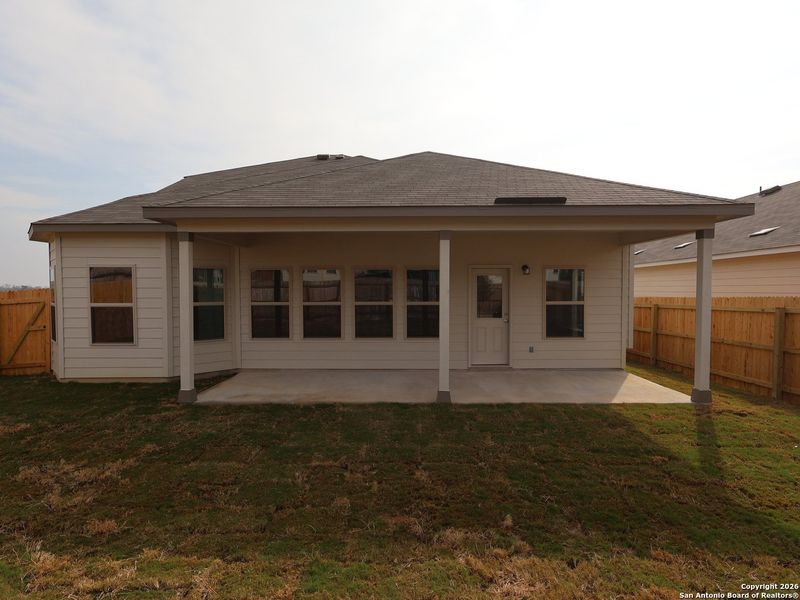 Exterior details and patio area of a home in Greenspoint Heights, Seguin (Image 27).