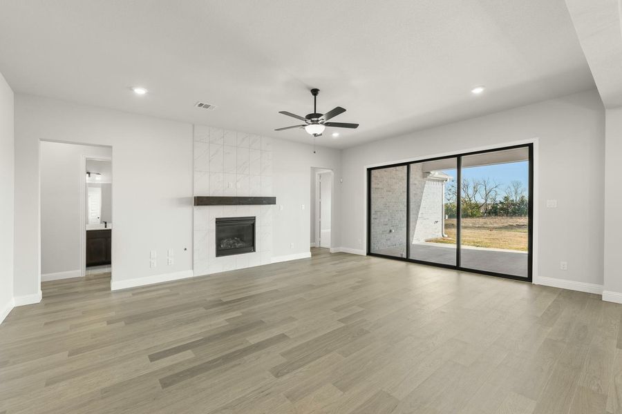 Spacious, unfurnished interior of a new home in Heritage, McLendon-Chisholm (Image 25). Spacious, unfurnished interior of a new home in Heritage, McLendon-Chisholm (Image 25).