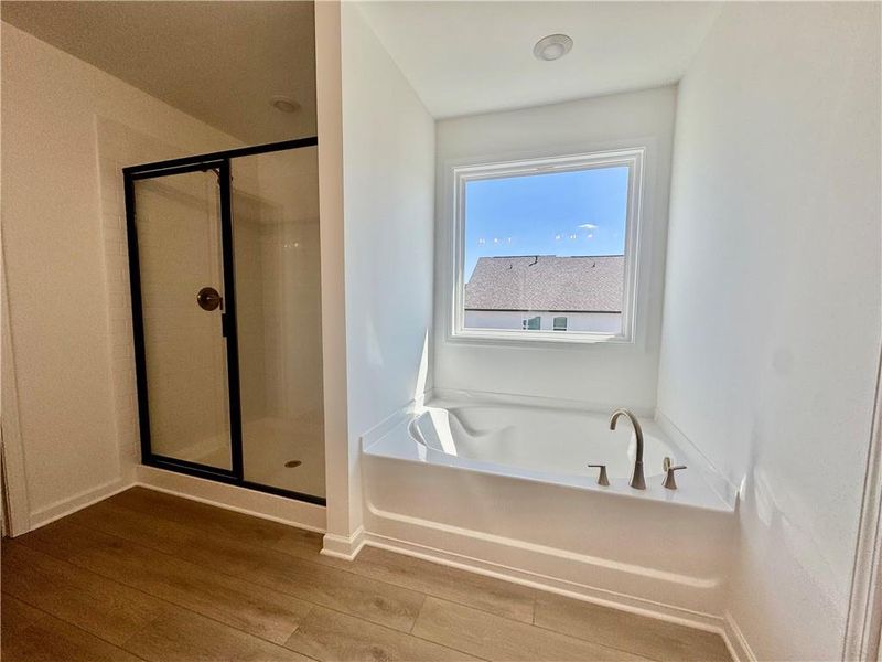 Image 33 of a home in Eastlyn Crossing.
