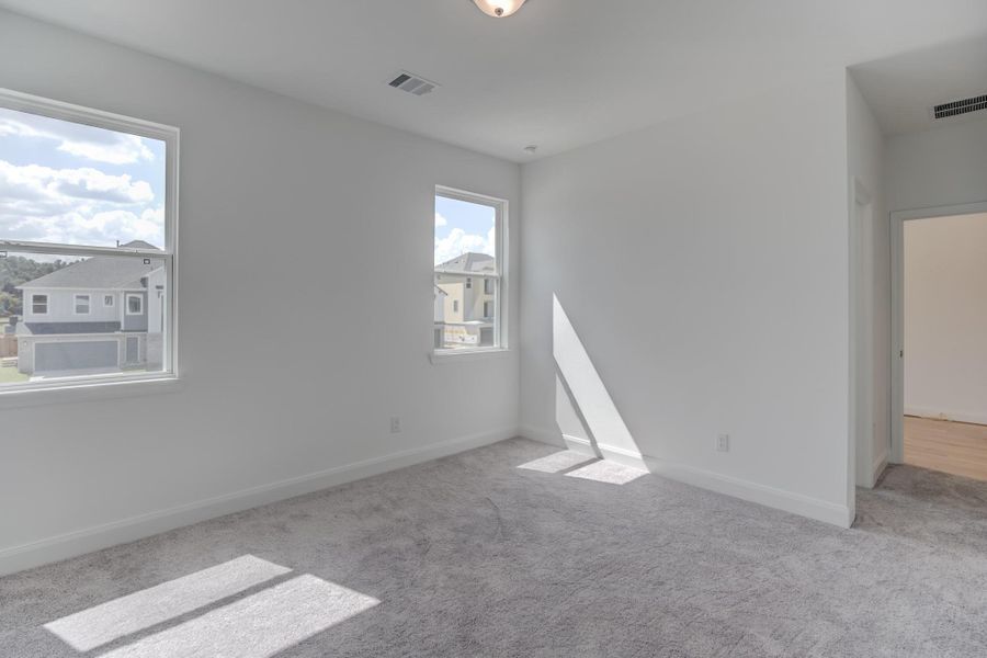 Spacious, unfurnished interior of a new home in Townsen Landing, Humble (Image 26).