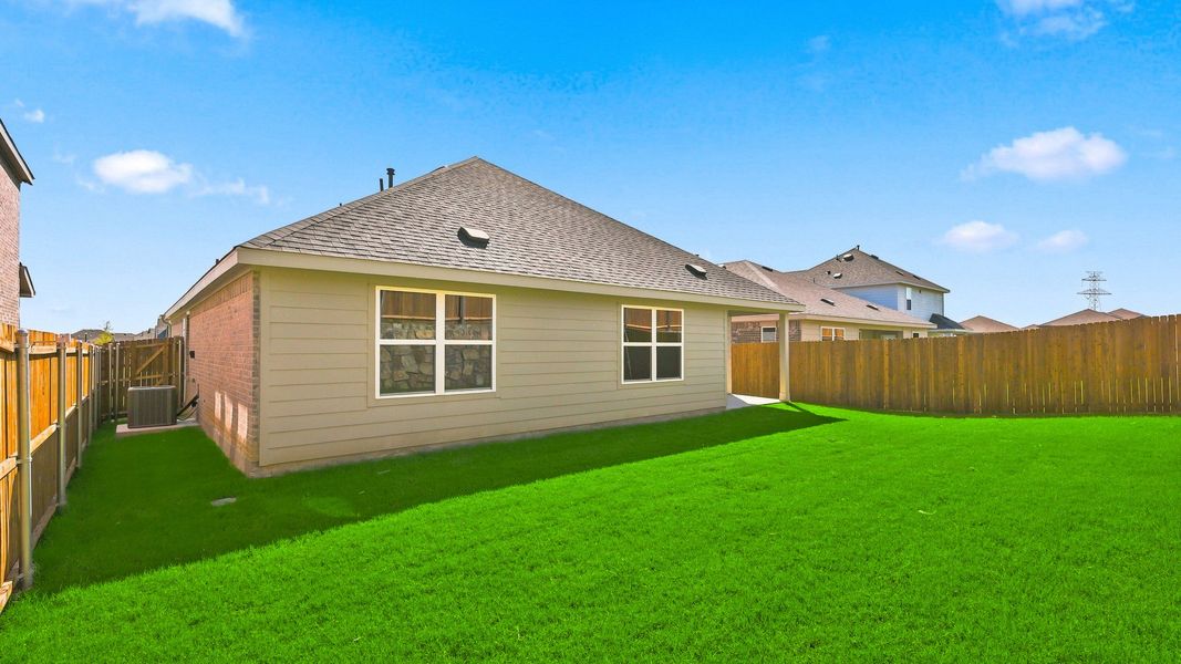 Exterior details and patio area of a home in Patriot Estates, Venus (Image 22). Exterior details and patio area of a home in Patriot Estates, Venus (Image 22).