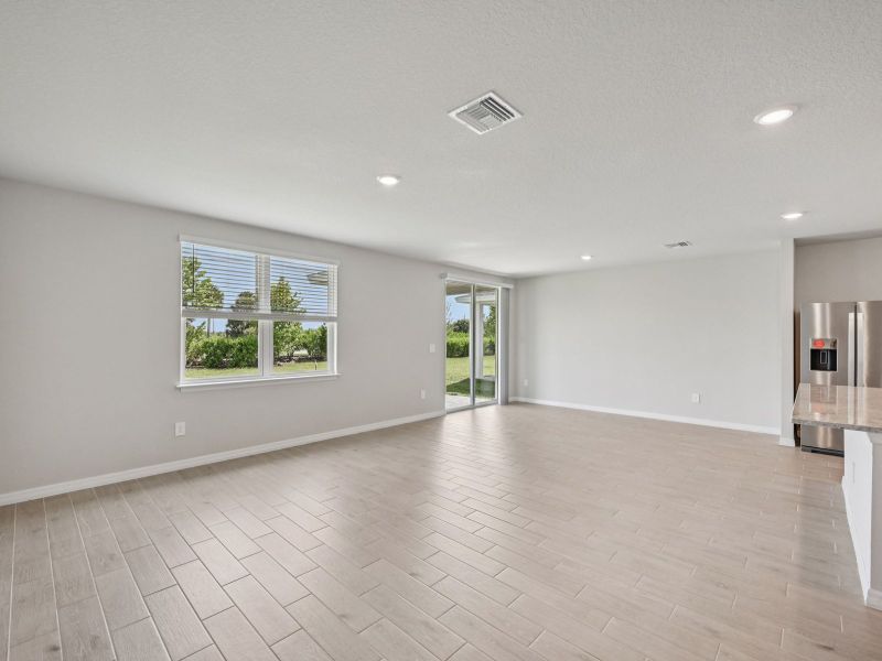 Spacious, unfurnished interior of a new home in Hampton Park - Classic Series, Vero Beach (Image 12). Spacious, unfurnished interior of a new home in Hampton Park - Classic Series, Vero Beach (Image 12).