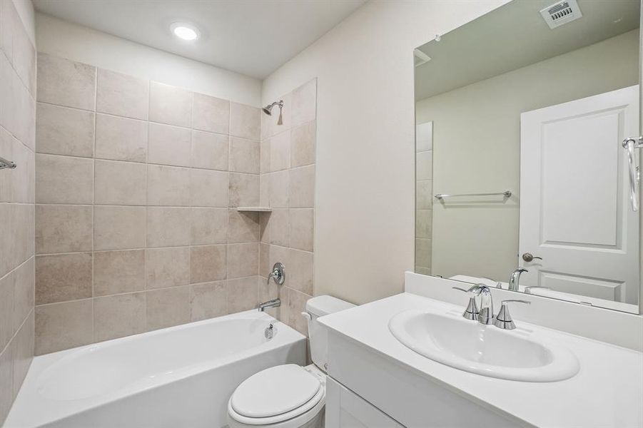 Furnished interior view inside a new home in Stella Hills, Denton (Image 16).