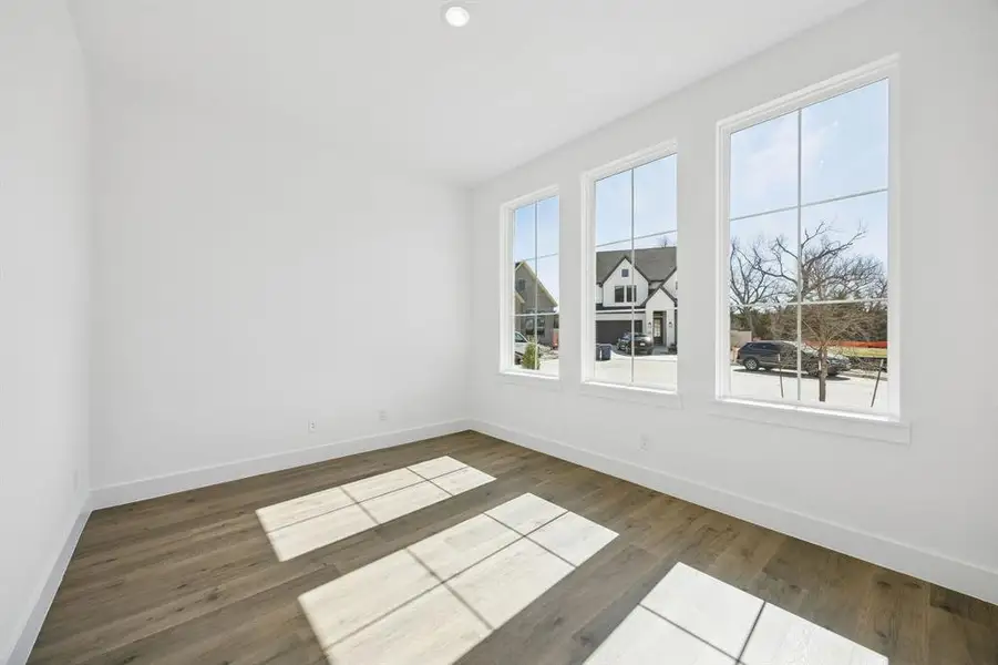 The professional working from home will appreciate this peaceful, light filled home office.