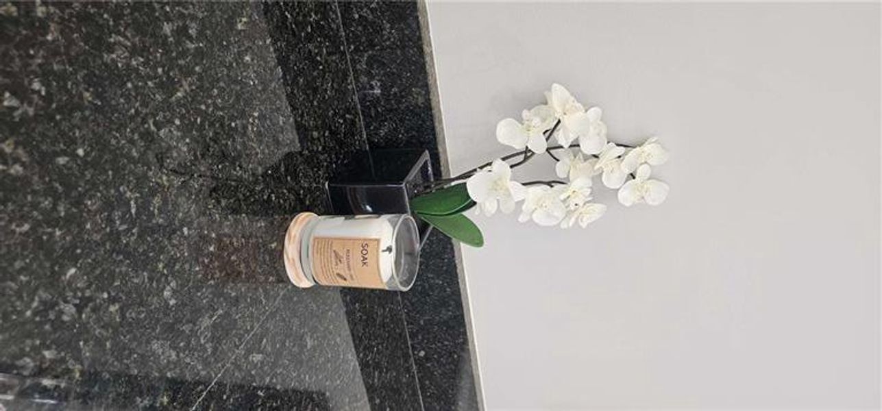 Image 14 of a home in . Image 14 of a home in .