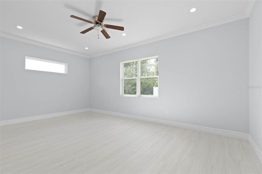 Spacious, unfurnished interior of a new home in , Palm Coast (Image 21).