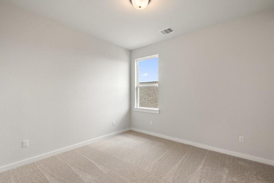 Spacious, unfurnished interior of a new home in Flora, Hutto (Image 18).