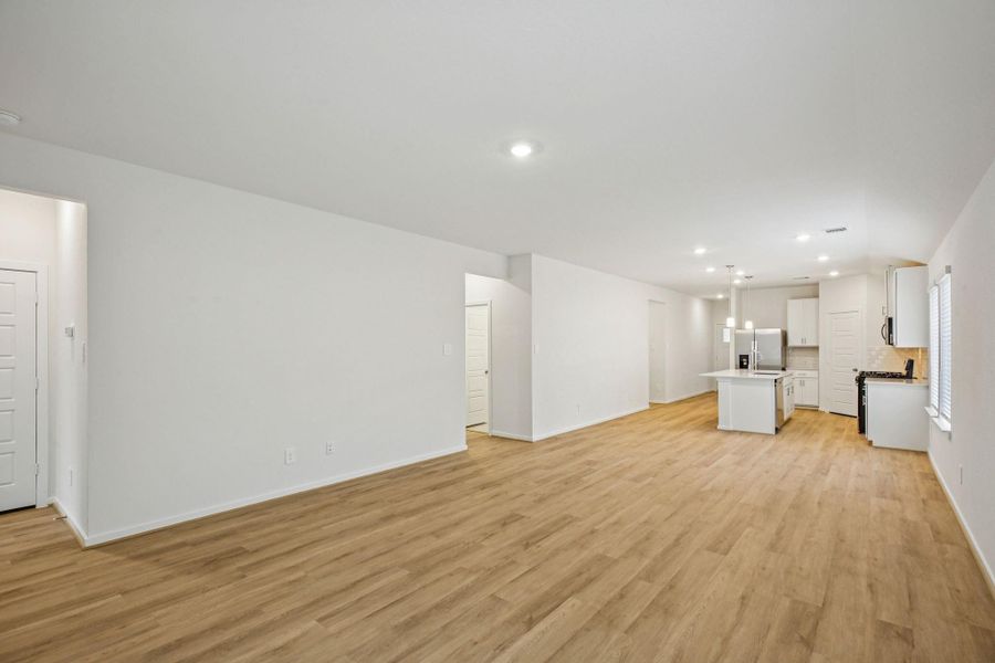 Photo is not of the actual home, but is an inspirational photo of builder’s model home and may depict options, furnishings, and/or decorator features that are not included