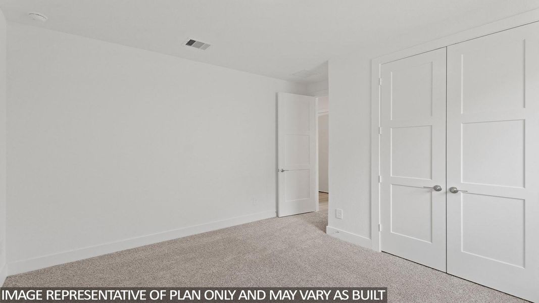 Spacious, unfurnished interior of a new home in Hills of Westlake, Conroe (Image 17).
