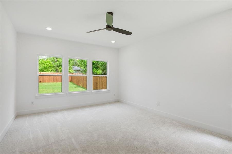 Spacious, unfurnished interior of a new home in , Denison (Image 18).