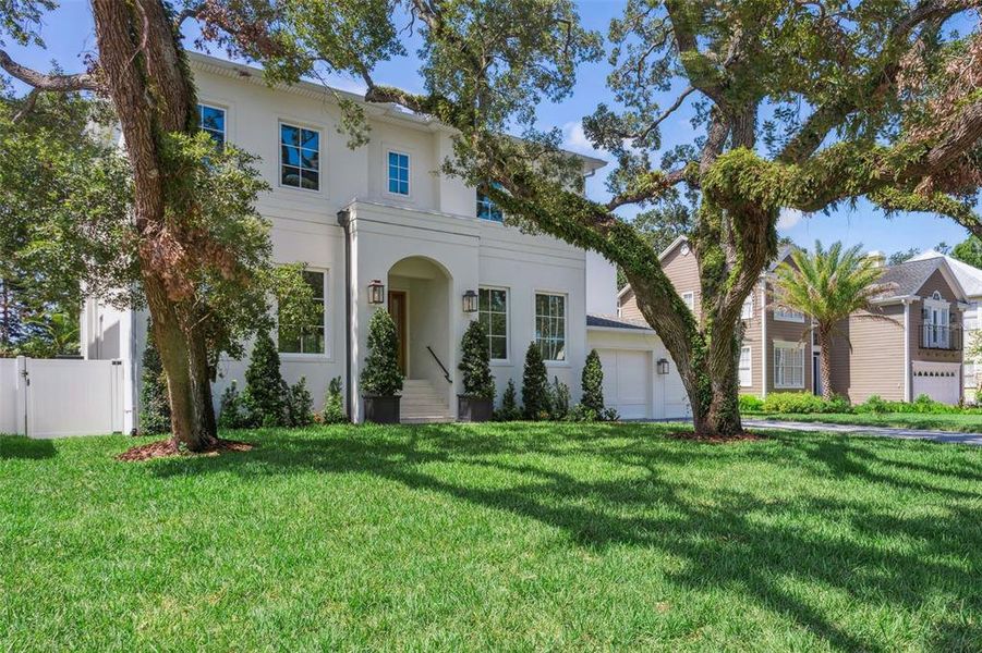 Front exterior of a new home in , Tampa, FL, highlighting curb appeal (Image 27). Front exterior of a new home in , Tampa, FL, highlighting curb appeal (Image 27).