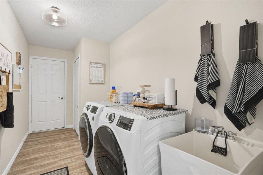 Furnished interior view inside a new home in , Weeki Wachee (Image 35).