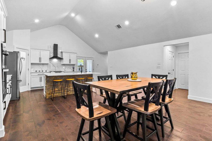 Furnished interior view inside a new home in , Livingston (Image 18).