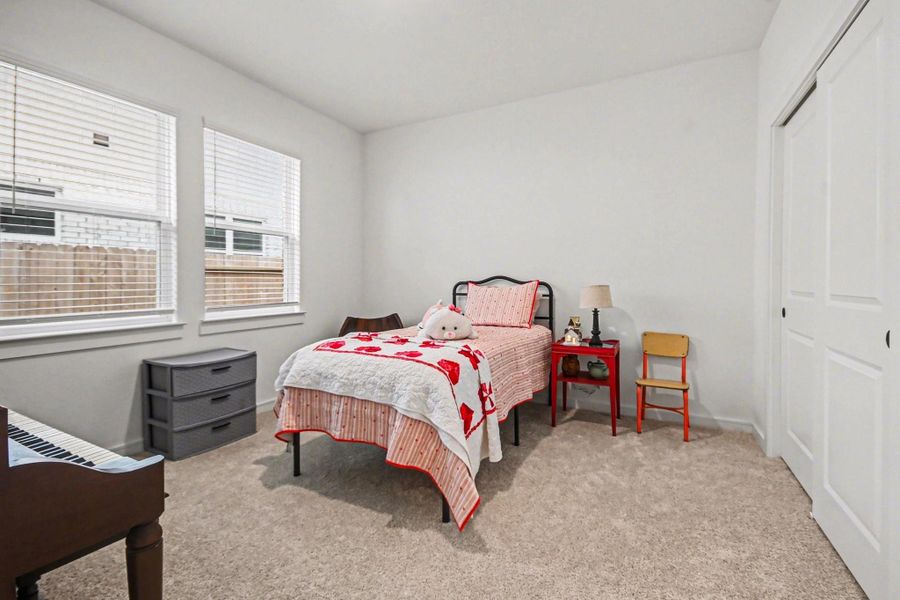 Furnished interior view inside a new home in Centennial Oaks, Santa Fe (Image 32).